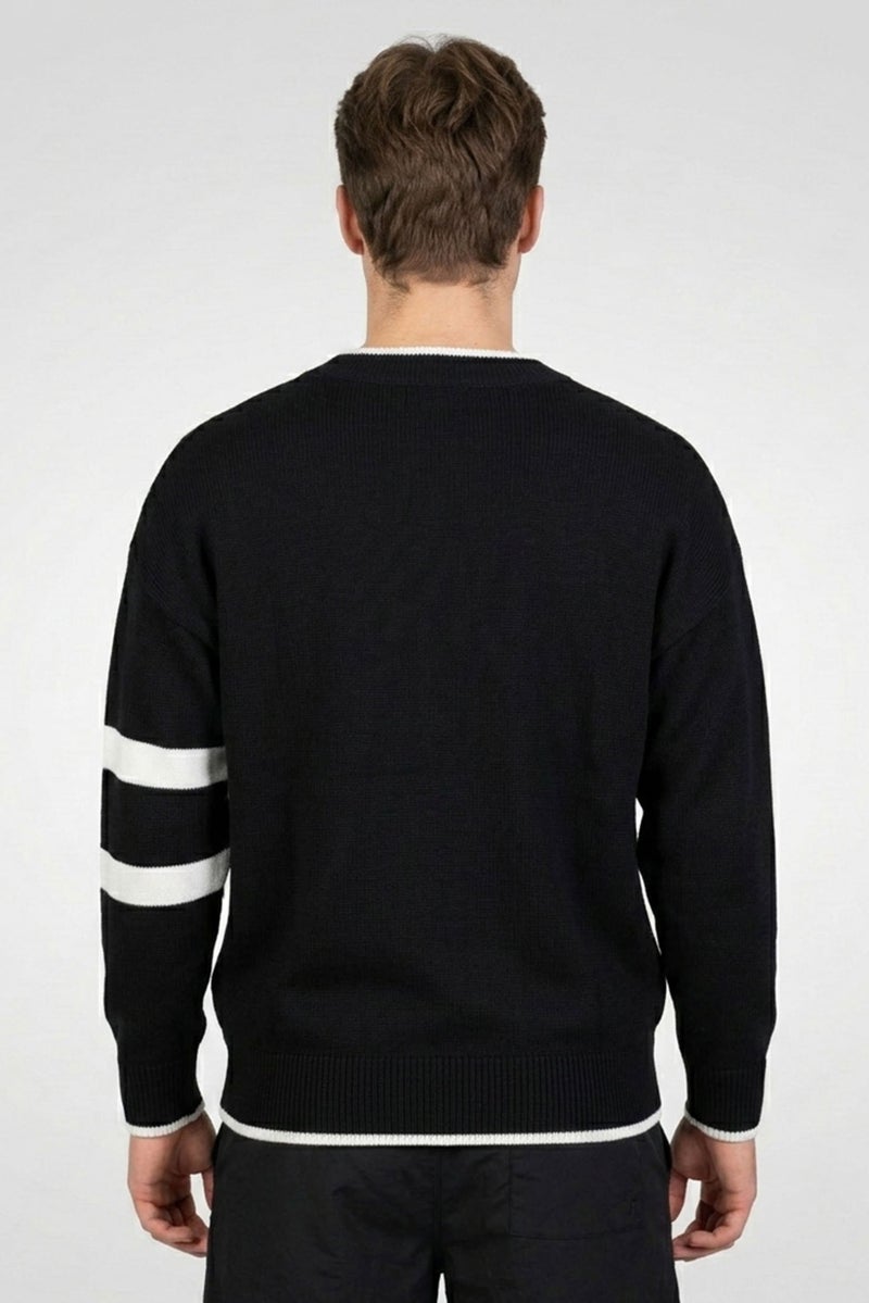 Nike Men Sportswear Fit Plus Size Outdoor Sweater, Black - Image 2