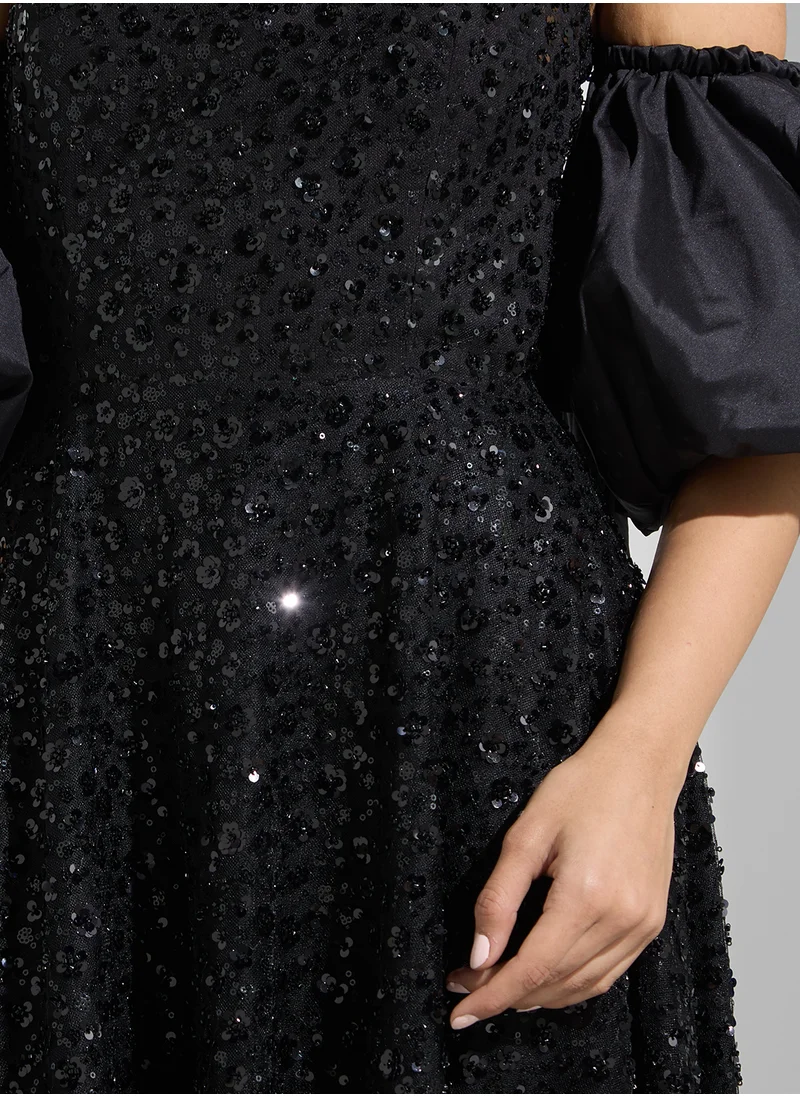نمشي x Embellished Off Shoulder Dress With Bow Trail