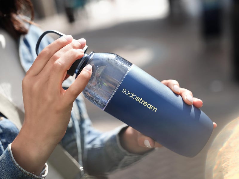 sodastreamÂ® Fizz & Go Easy Mix Carbonating Bottle - Storm, 23.7 Fl Oz - Image 5