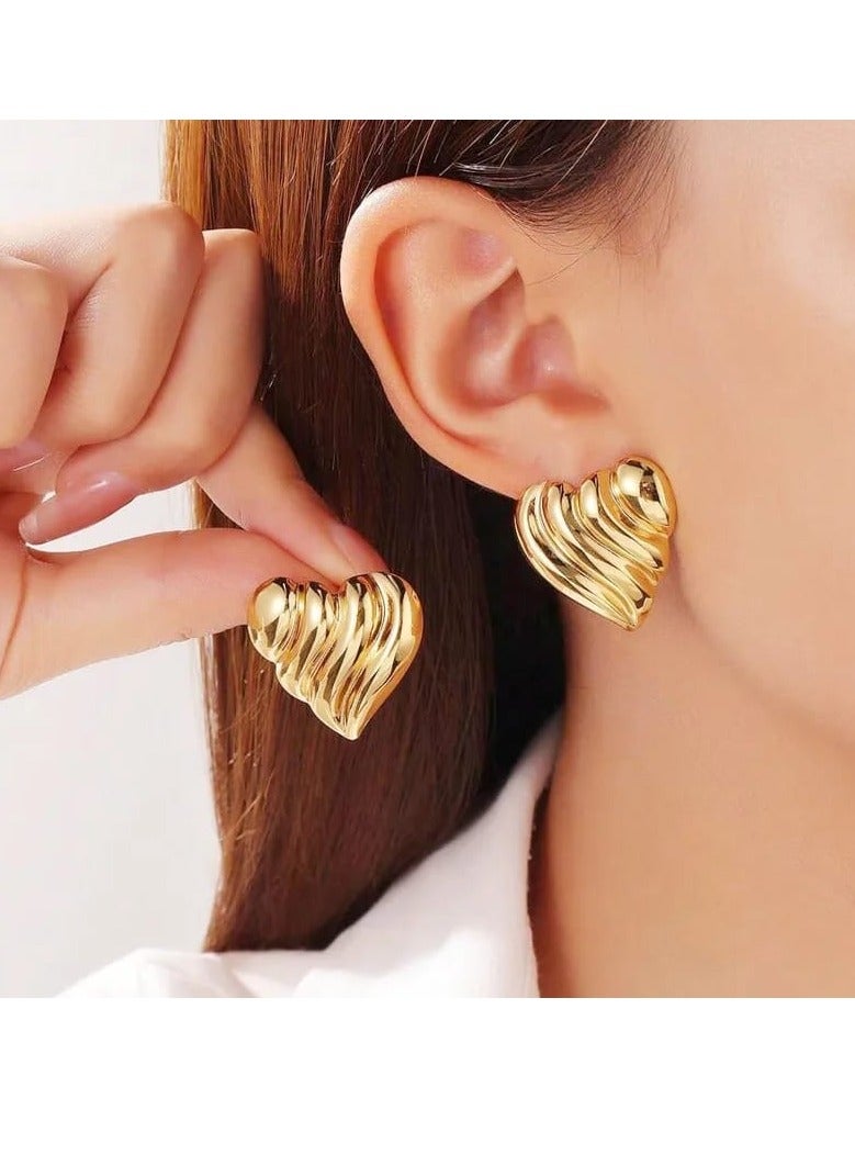 Rwnq Modern Gold-Hearted Stainless Steel Earrings - Thick and Wavy Stainless Steel Earrings - Elegant Jewelry for Women - Stainless Steel Accessories - Earrings for Women and Girls - Stainless Steel Earrings - Suitable for Daily Wear and Special Occasions  - Image 3