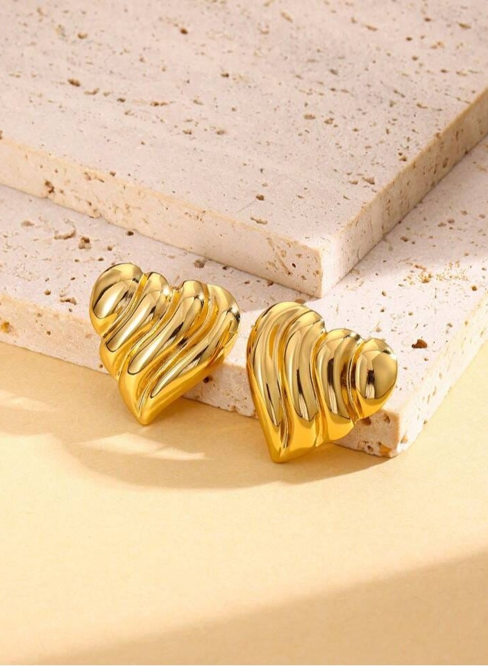 Rwnq Modern Gold-Hearted Stainless Steel Earrings - Thick and Wavy Stainless Steel Earrings - Elegant Jewelry for Women - Stainless Steel Accessories - Earrings for Women and Girls - Stainless Steel Earrings - Suitable for Daily Wear and Special Occasions  - Image 1