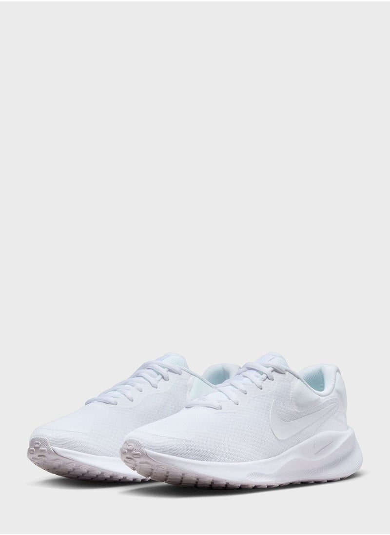 Nike - Revolution 7 - Image 1