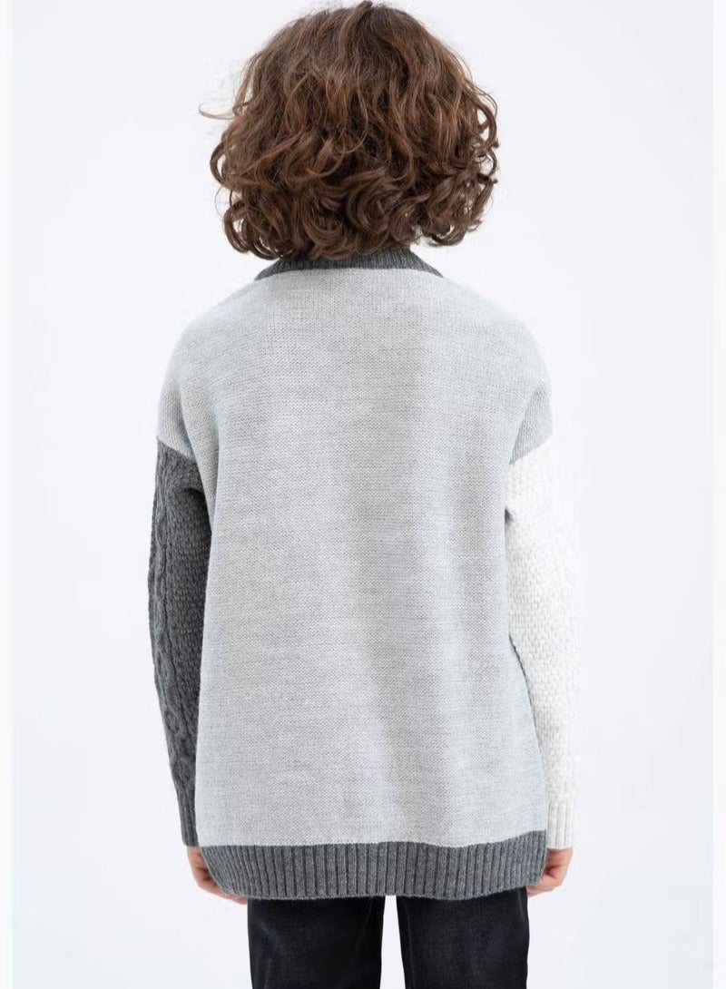 ديفاكتو بلوزة بقصة فضفاضة وياقة دائرية وأكمام طويلة للأولاد - Image 5