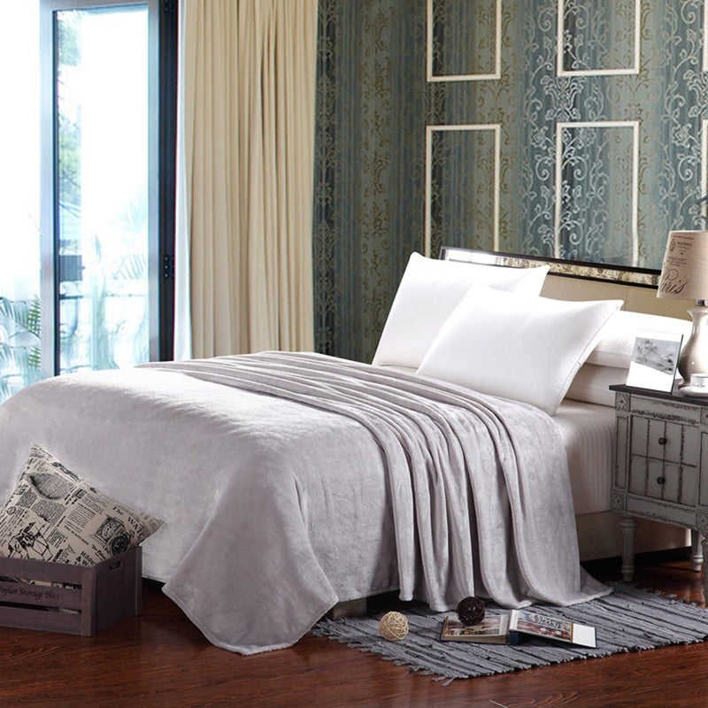 2pcs Color Flannel Fleece Blanket Couch Color Bed Blanket Sheet 120x200cm ( Grey) - Image 3
