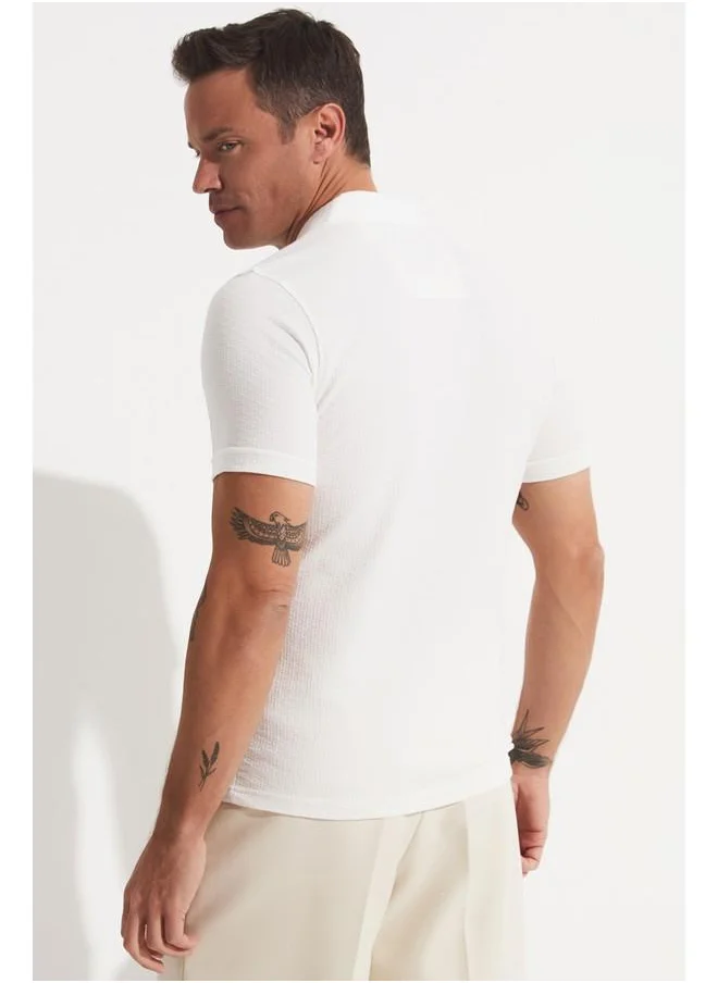 JUNE June Men's Textured Zipper Collar Tshirt