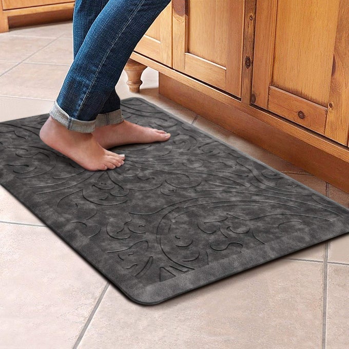 KITCHEN MAT CUSHIONED ANTIFATIGUE FLOOR MAT WATERPROOF NONSLIP STANDING MAT ERGONOMIC COMFORT FLOOR MAT RUG FOR HOMEOFFICESINKLAUNDRYDESK 173 W X 28LGREY
