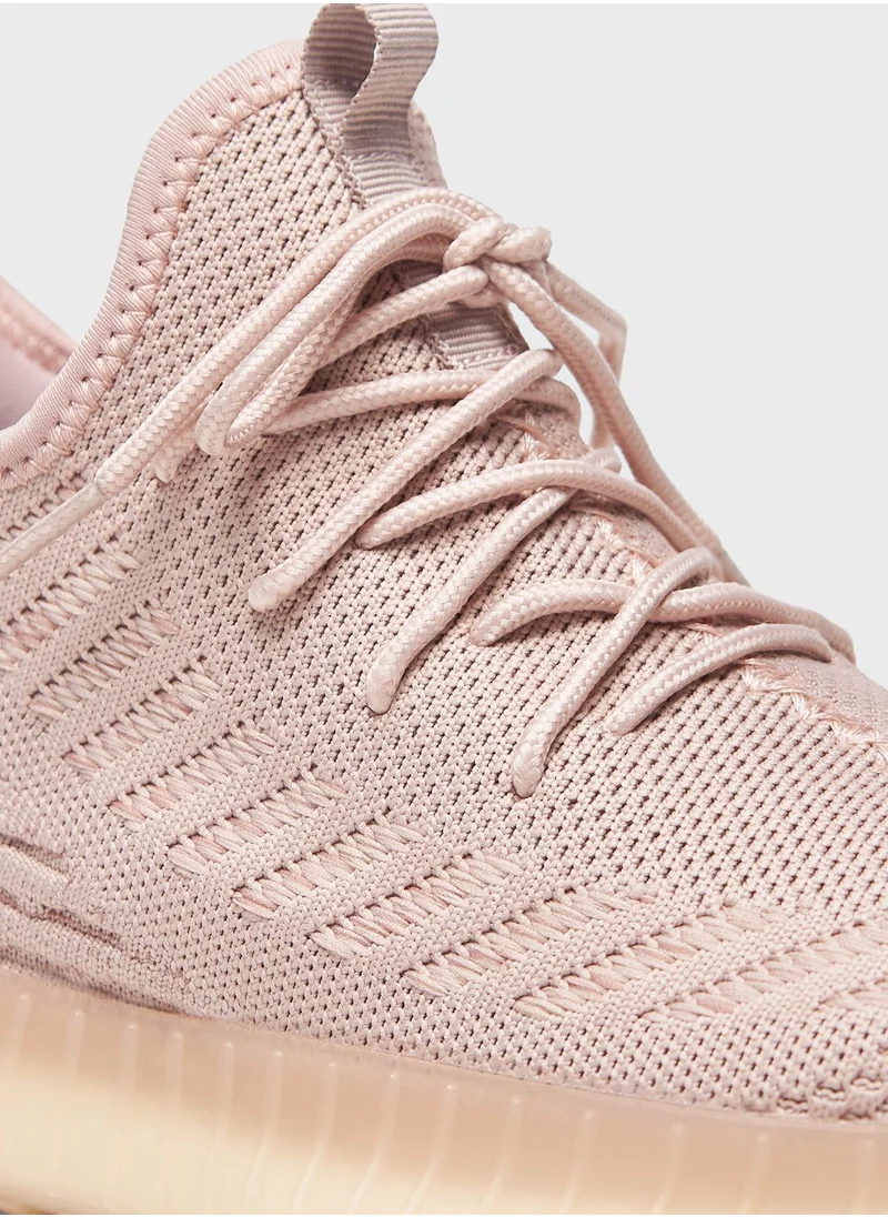 شو اكسبرس Lace Up Low Top Sneakers
