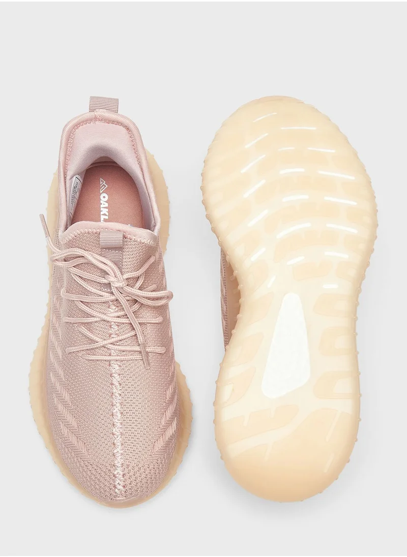 شو اكسبرس Lace Up Low Top Sneakers