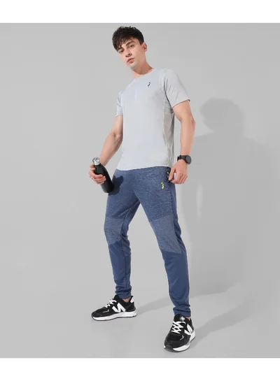 Campus Sutra Men's Solid Grey Regular Fit Activewear T-Shirt