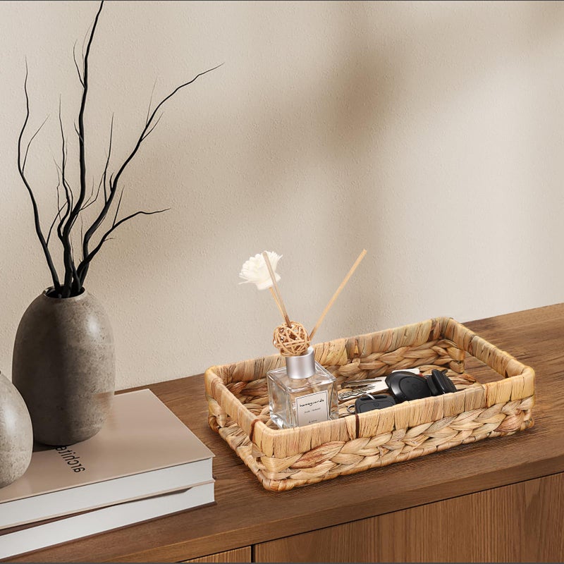 Hipiwe Small Keys Basket for Entryway Table Decorative Wicker Basket Tray Woven Organizer Baskets Water Hyacinth Snacks Fruit Serving Trays for Keys Wallet Cell Phone Candy Organizing, 9.8"x6.3" - Image 4