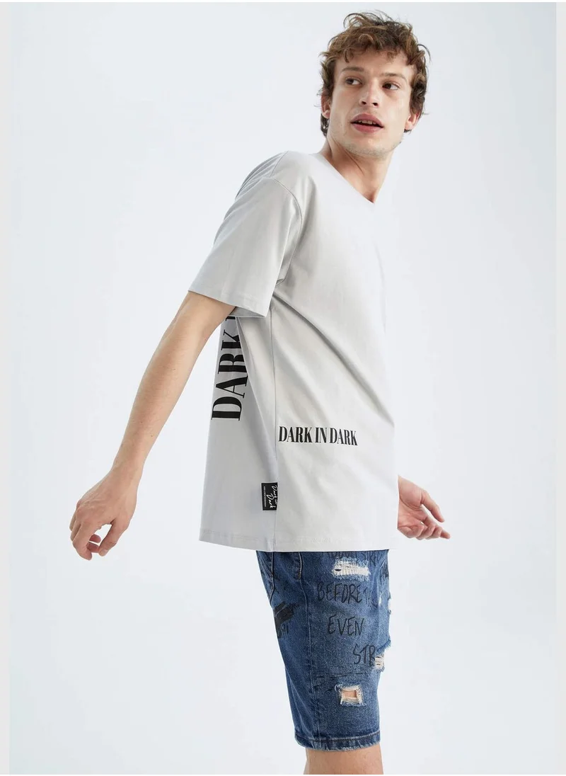 ديفاكتو Man Box Fit Crew Neck Short Sleeve T-Shirt