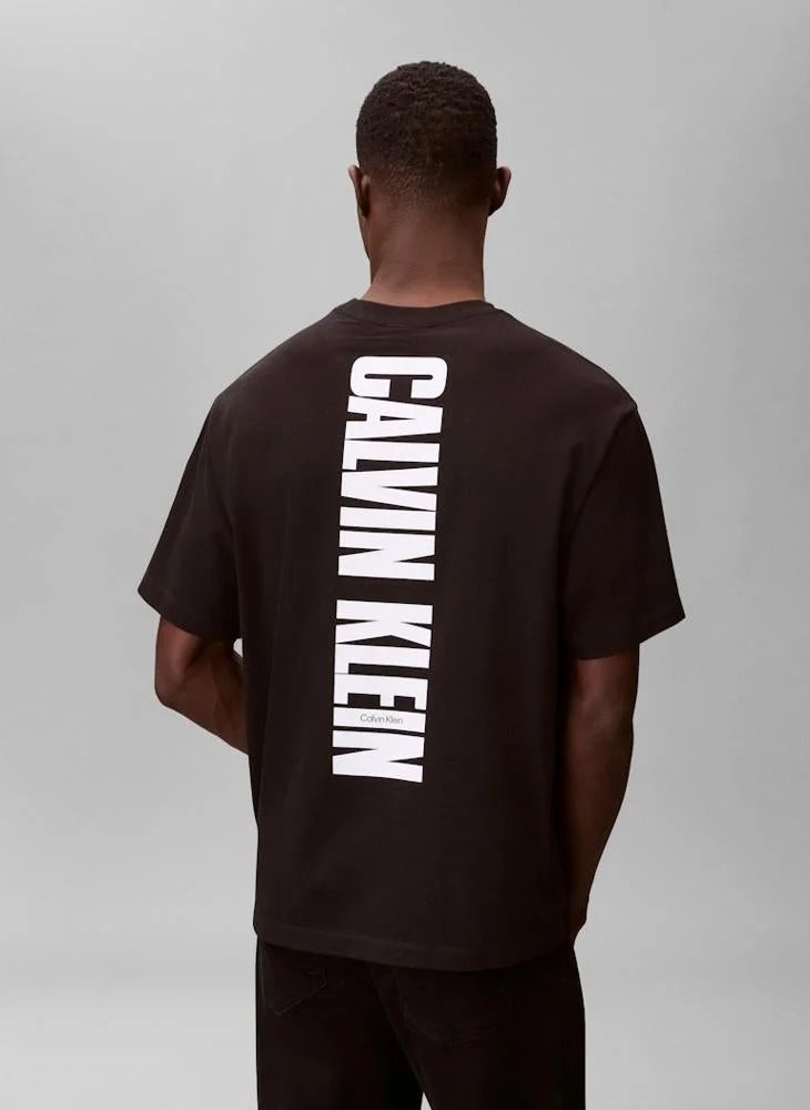 Calvin Klein Jeans Ss 16S Ck Vert Logo Graphic Crew