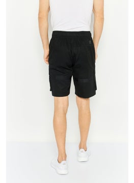 Men Sportswear Fit Outdoor Cargo Shorts, Black - pzsku/Z64EF5AA1863A1A438F07Z/45/_/1737642504/29499433-8999-4941-8743-221bc3dd131b