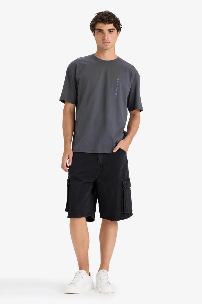 ديفاكتو Cotton Boxy Fit Crew Neck Short Sleeve T-Shirt