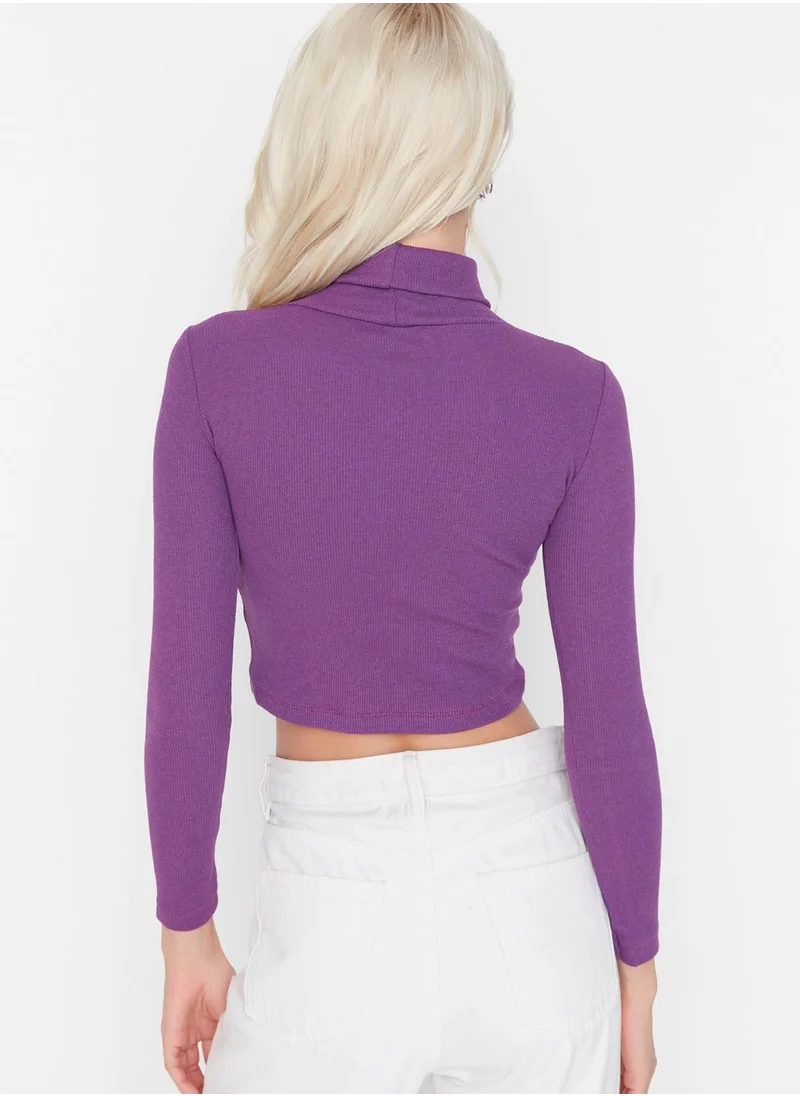 trendyol High Neck Knitted Crop Top