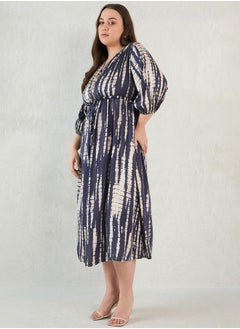 Femmella Plus Size Tie and Dye Print V Neck A-Line Midi Dress by Styli  - Image 3