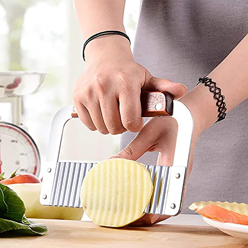 ARQIVO Crinkle Cutter for Veggies, Stainless Steel Wavy Potato Chopper Knife Wooden Handle, Crinkle Sweet Potato French Fries Slicer Cut Tool for Chopping Carrots, Cucumber, Soap, Wax Cutting - Image 4