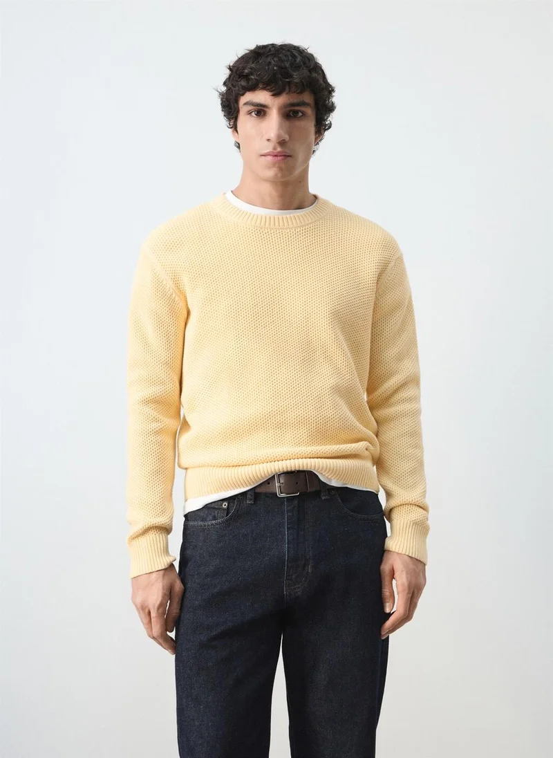 مانجو مان كنزة متوسطة الحياكة ذات بنية دقيقة