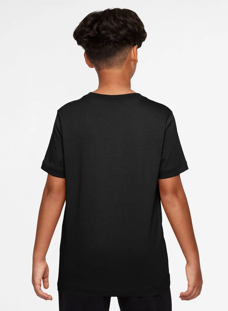 نايكي تيشيرت برسومات شيبا