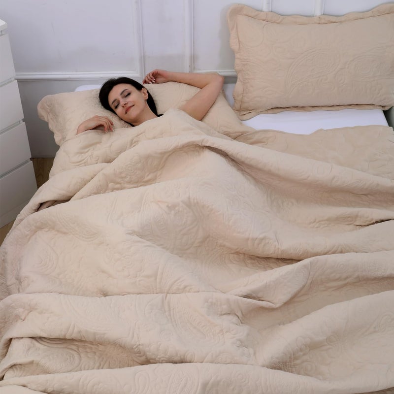 EVENHUG Oversized King Quilt California King Size Lightweight Bedding Set Reversible Bedspread Coverlets for All Seasons 3 Piece (Beige 120"x128") - Image 5