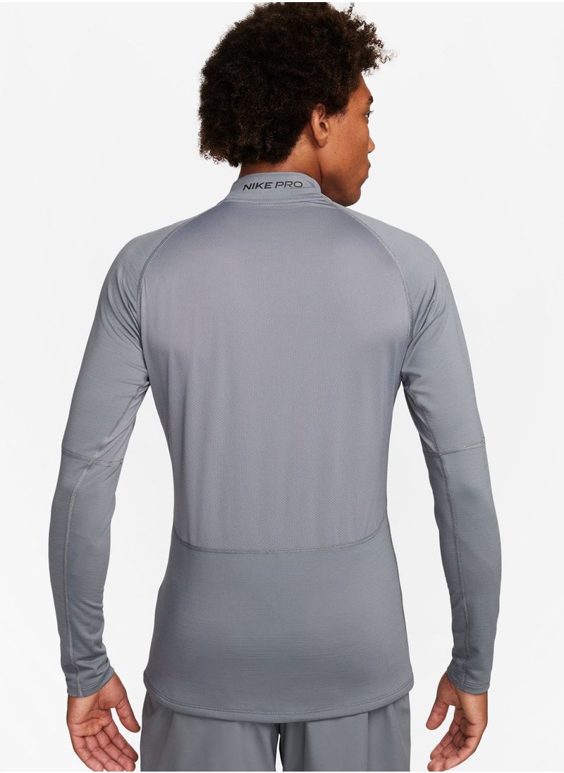 Nike - Top Warm Mock Sweatshirt - Image 1