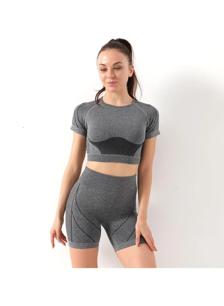 Caprisious Women Workout Yoga 2 Pieces Athletic Set H-Waist Shorts Seamless Ribbed Sports Bra Workout Outfits