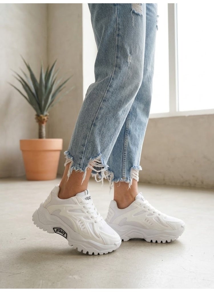 Vbranda modern and stylish sneaker L-30 - Image 2