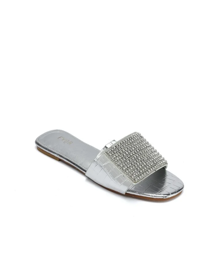 فايور صندل سهل الارتداء بتصميم لف