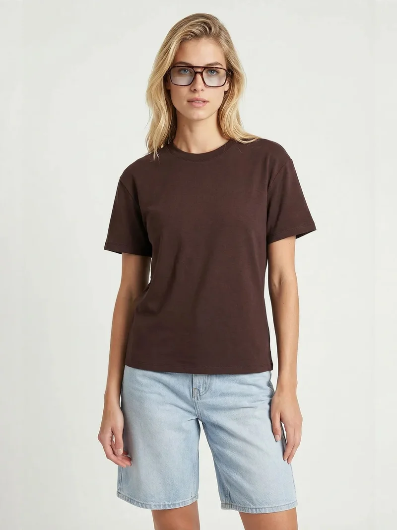 السعادة في إسطنبول ISTANBUL Plain Crew Neck T-Shirt