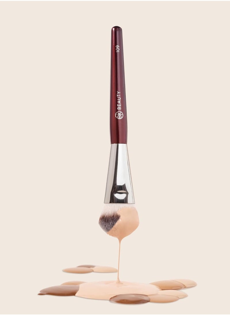 BK BEAUTY - BK BEAUTY BRUSHES 109 MINI CONTOURED FOUNDATION Face Brush - Image 1