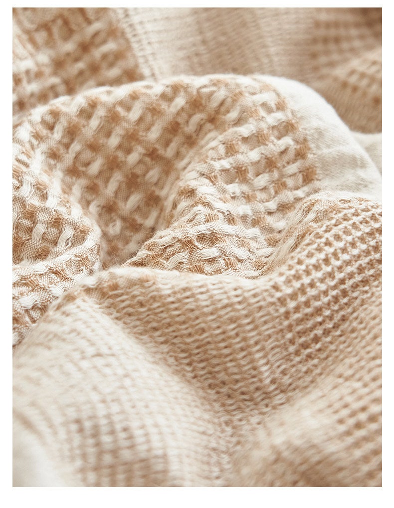 Light Coffee Class A Cotton Waffle Summer Quilt Set - Lightweight 4-Piece Bedding - Image 4
