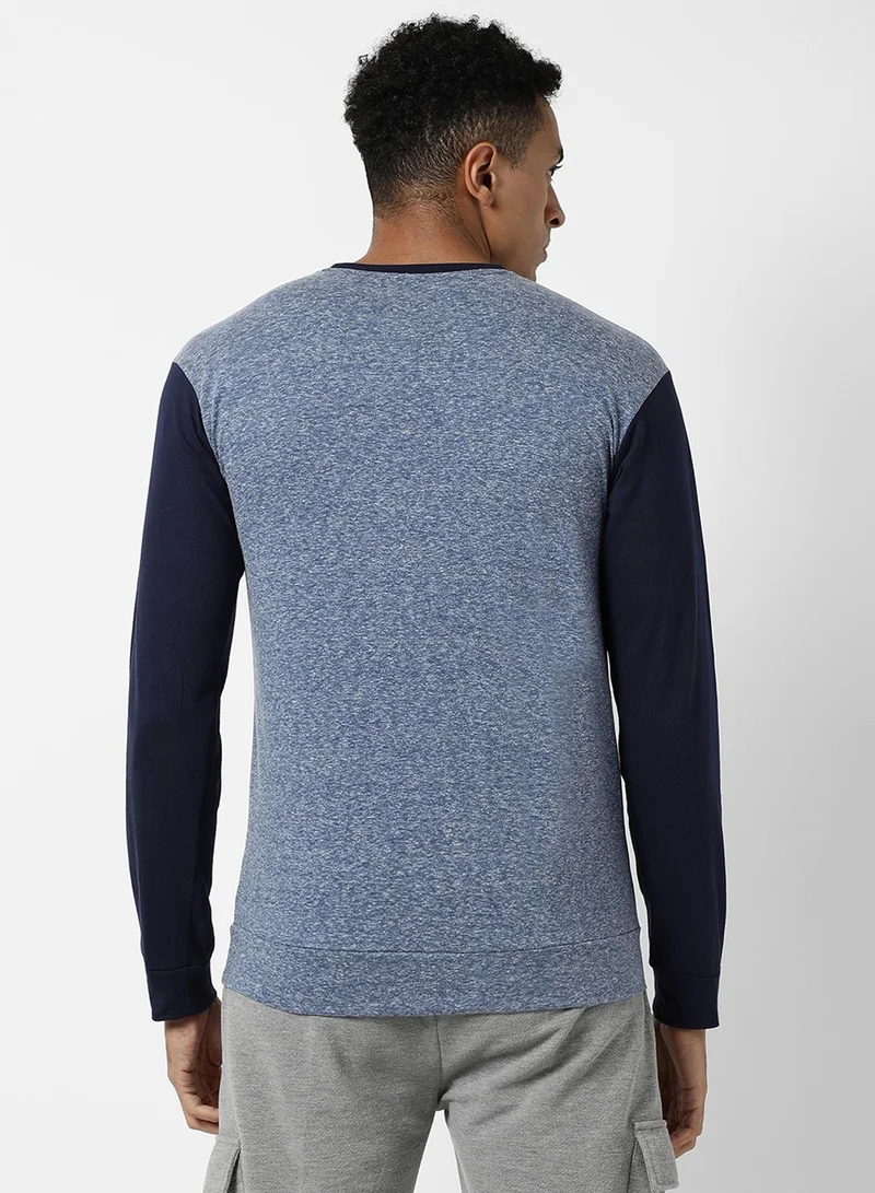Campus Sutra Men's Blue Colourblocked Regular Fit Casual T-Shirt