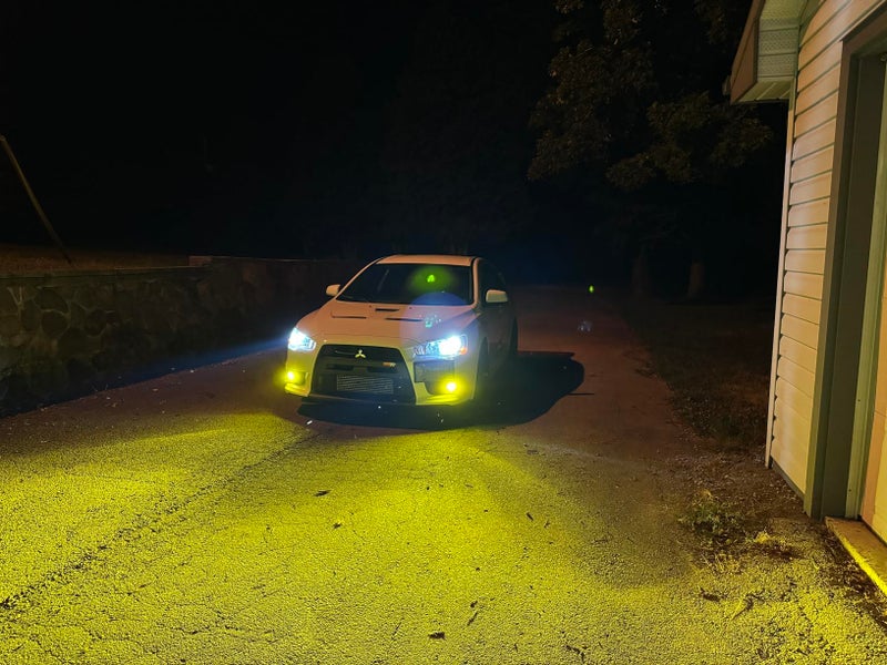SEALIGHT H8/H16/H11 LED Fog Light Bulb Yellow, 17,000 Lumens 3500K Golden Yellow H11 LED Bulb, 800% Brightness, CSP Chips H8 Fog Lights for Car, Clearance Light Marker Light, Play and Plug (Pack of 2) - Image 4