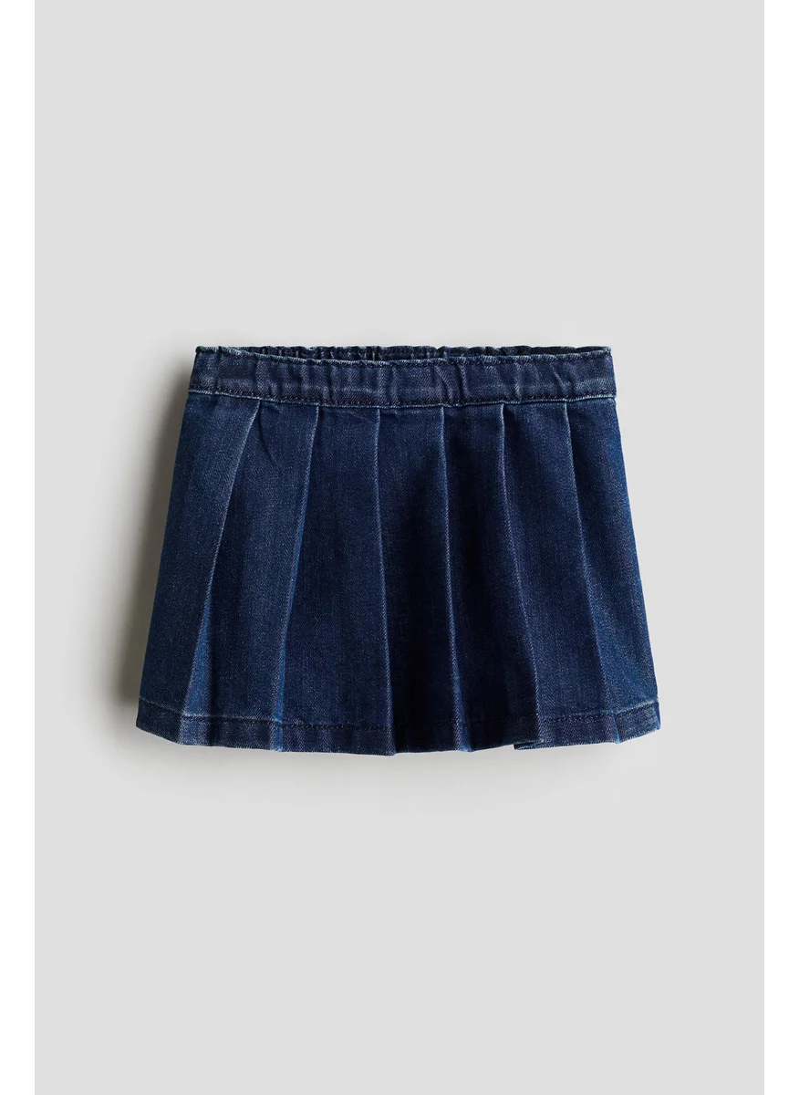 H&M Pleated Skirt