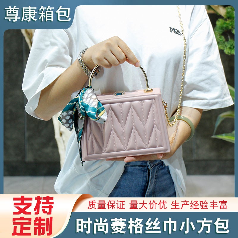 Korean Style All-Match Scarf Small Sachet High-End Sense Exquisite All-Match Handbag Embroidered Shoulder Crossbody Bag - Image 2