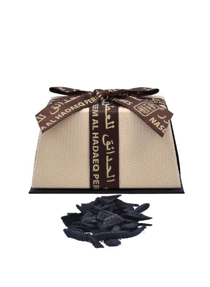 Naseem Bakhoor Sakina – 20g Luxury Arabic Incense in Ribboned Gift Pouch | Traditional Oud Bakhoor for Home, Prayer & Occasions | Premium Fragrance for Charcoal or Electric Burners 