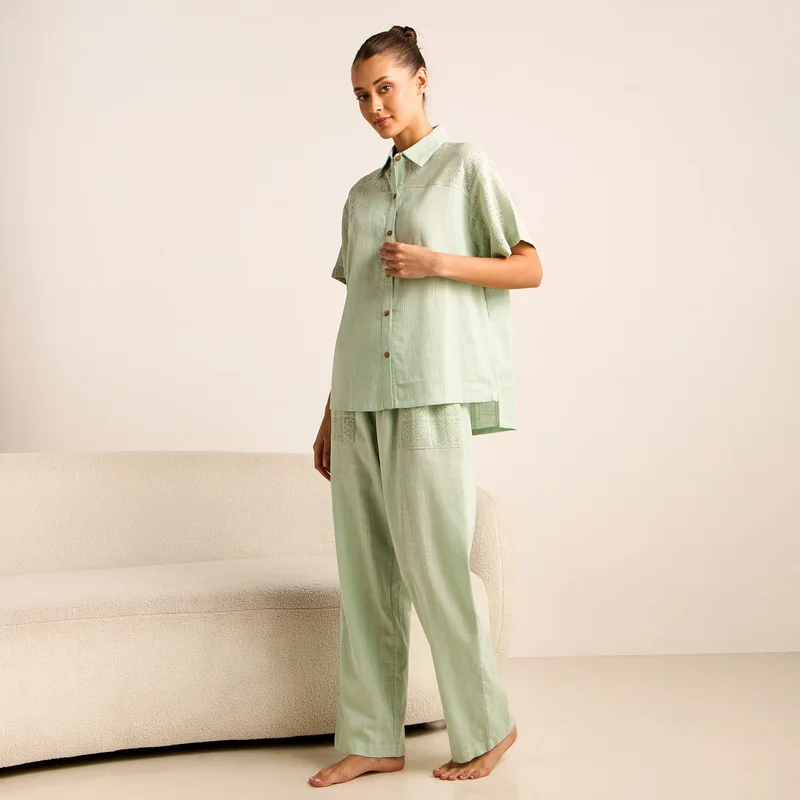 سبلاش فيڤ Crochet Detail Shirt and Pyjama Set