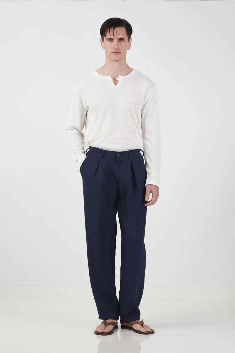 GIESTO Textured Pleated Tailored Trousers