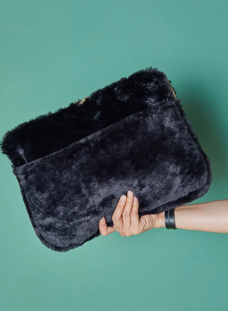 AURORA 15" Fur Laptop Bag