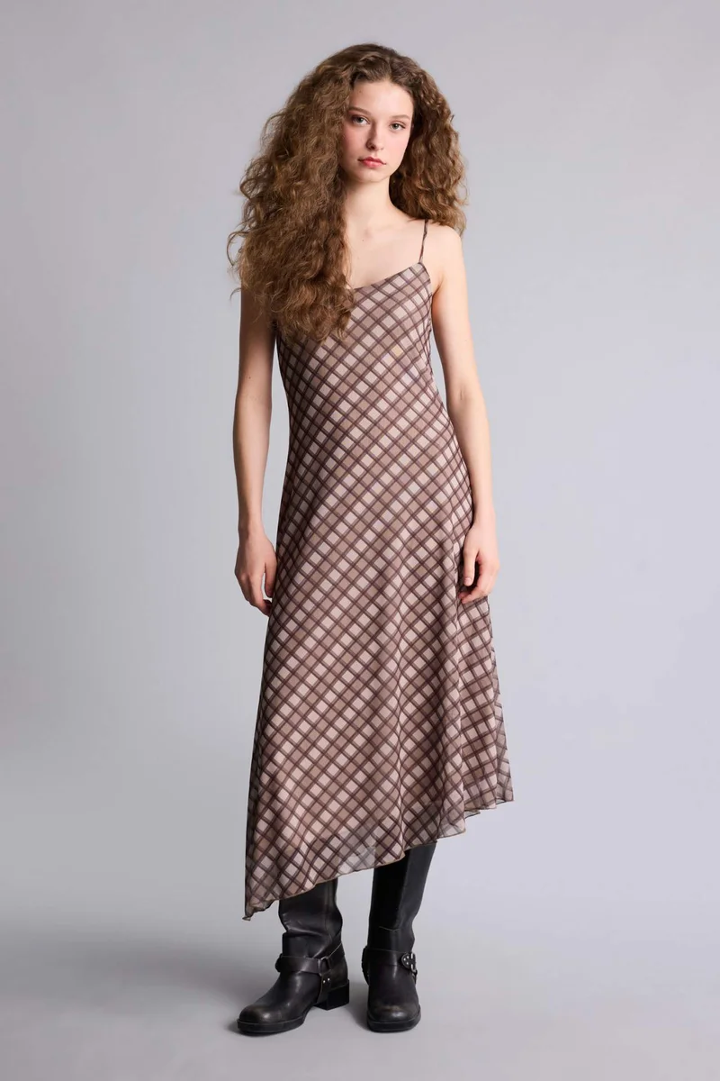 ديفاكتو V-Neck Plaid Tulle Midi Dress