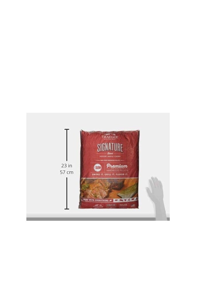 TRAEGER حبيبات الخشب الطبيعية بنسبة 100% من Traeger Grills Signature Blend للمدخنين وشوايات الحبيبات والشواء والخبز والتحميص والشواء، كيس 20 رطلاً  - Image 5