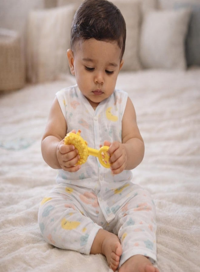 La Vie BabyCare ملابس داخلية بدون أكمام من القطن الموسلين من لا في بيبي كير للأطفال حديثي الولادة | قمصان داخلية ناعمة وخفيفة الوزن للأطفال، لطيفة على البشرة الحساسة، ملابس صيفية مريحة للأولاد والبنات (مقاس من 3 إلى 6 أشهر، عبوة من 3 قطع) - Image 2