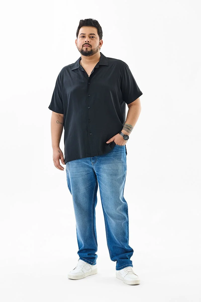 سنيتش قميص مقاس كبير بقصة عادية