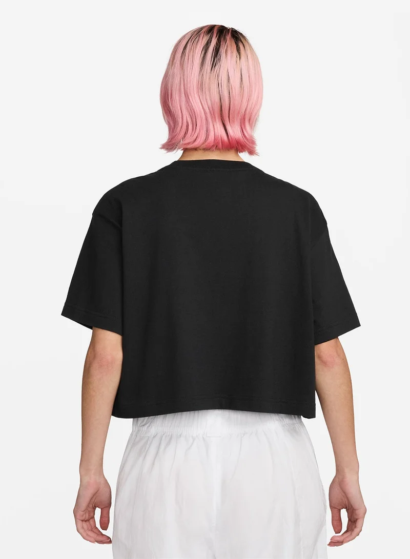 Nike  Nsw Club Cropped T-Shirt for Women | Best Price UAE