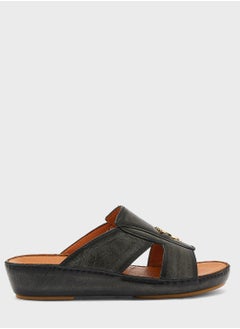Posh La Vie Modern Classic Arabic Sandals  - Image 3