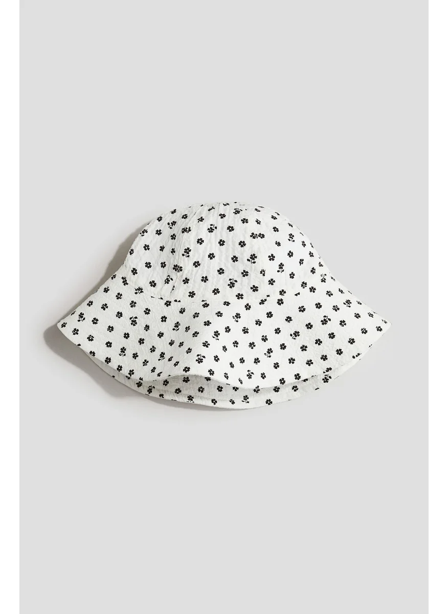 H&M Seersucker Sun Hat