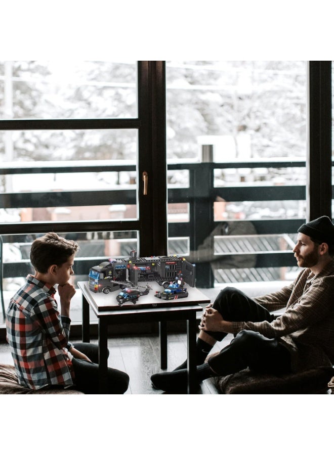 كيلا مجموعة بناء محطة المدينة، 680 قطعة من قوارب الدوريات والمروحيات، أفضل لعبة تعليمية ولعب الأدوار هدية للأولاد والبنات من سن 6 سنوات فما فوق، لعبة بناء شاحنة مركز قيادة متنقلة SWAT 8 في 1 مع سيارة - Image 5