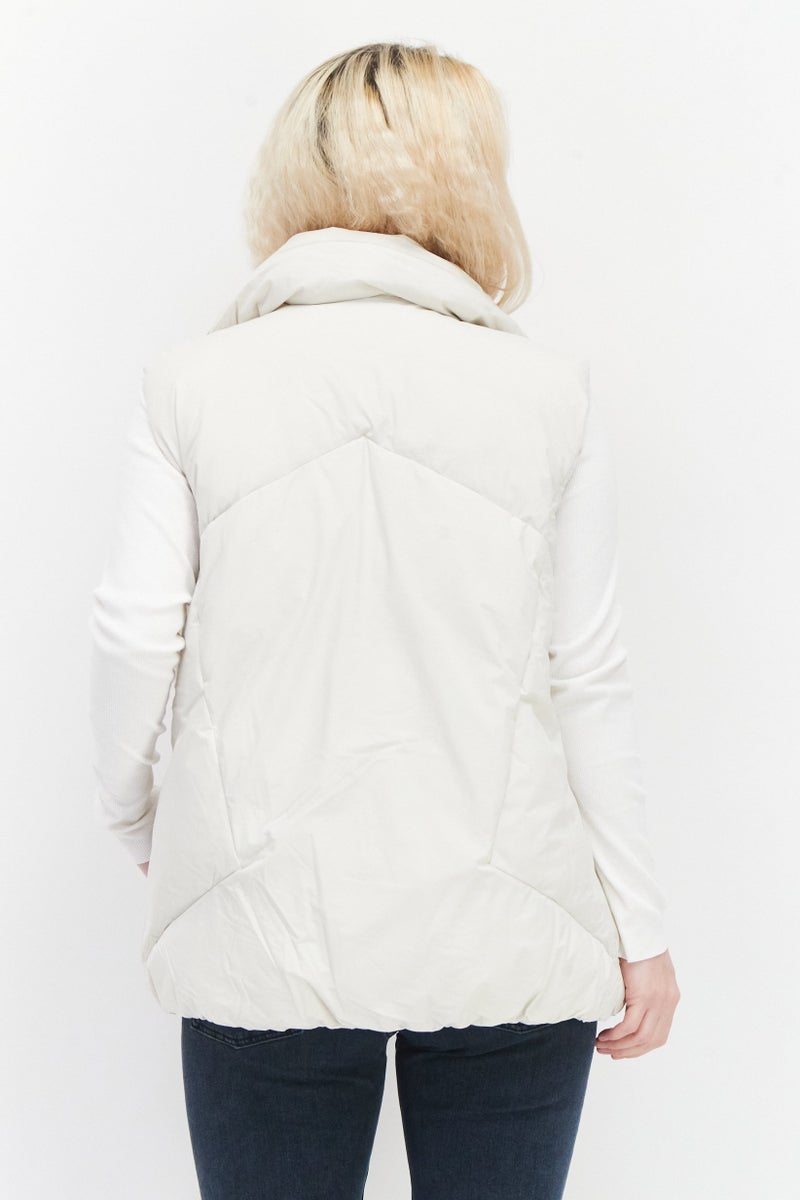 BCBGeneration Women Plain Puffer Vest, Cream - Image 2
