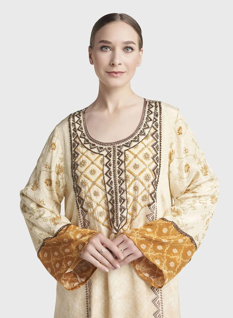 كشخة Cream Damask Trellis Print Viscose Crepe Jalabiya (VDM940)