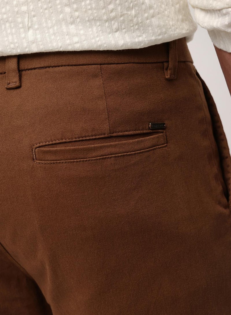 Dennis Lingo Brown Cotton Blend Solid Print Straight Fit Chinos Trouser For Men - Image 5